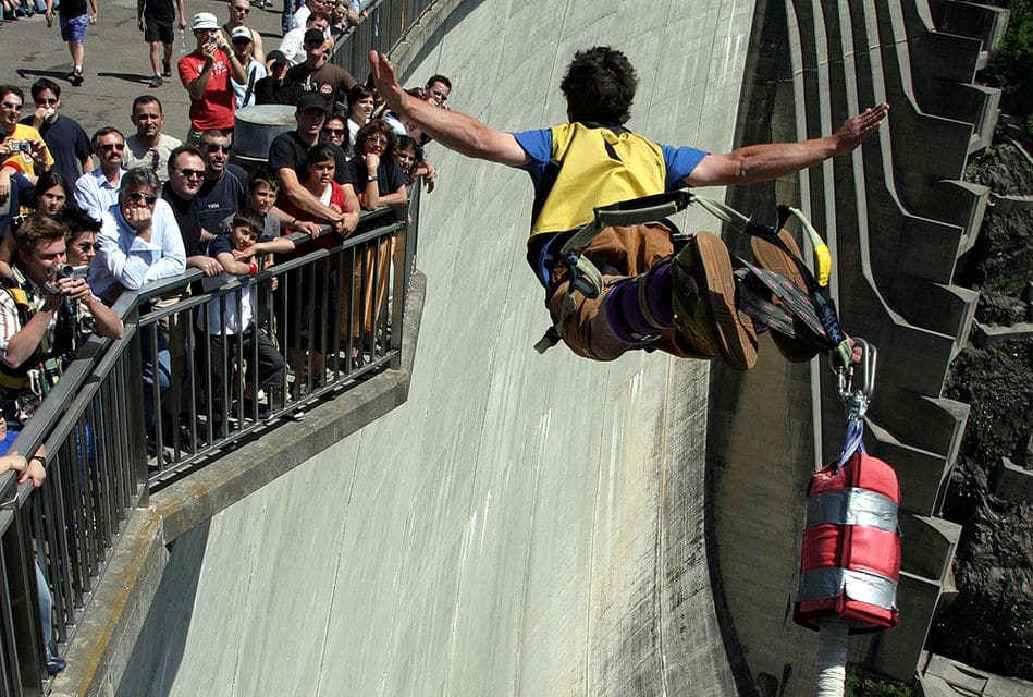 Contra Dam Bungee Jump