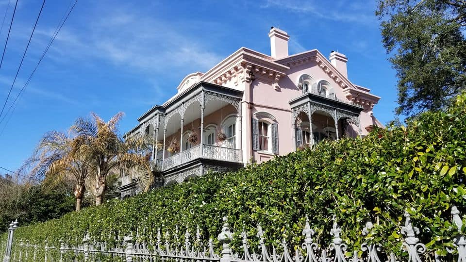 Glamorous Garden District Tour