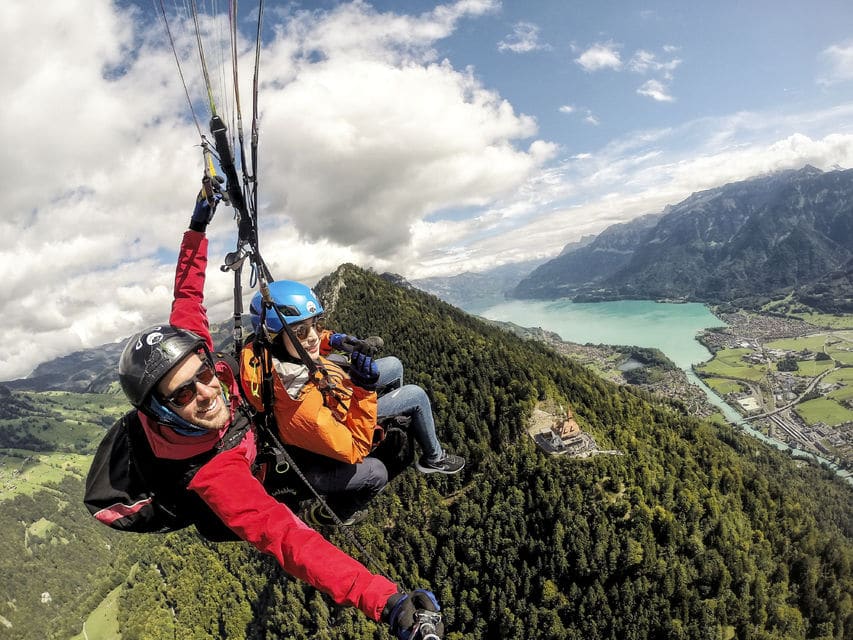 Tandem Paragliding In Interlaken