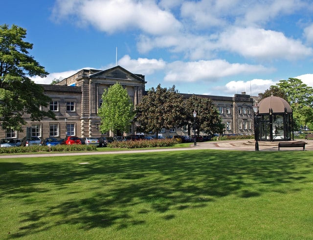 Crescent Gardens