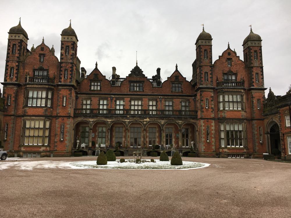 Capesthorne Hall