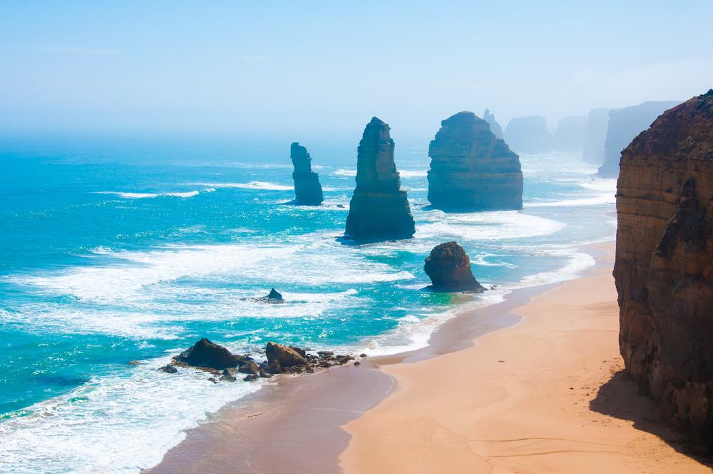 The Twelve Apostles, Great Ocean Road Tour