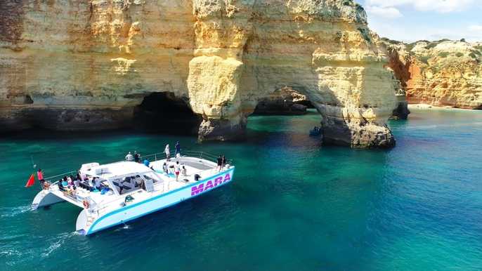 Algarve 3-Hour Caves and Coastline Boat Trip