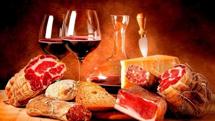 Dinner and Wine Tasting in a Tuscan Villa 