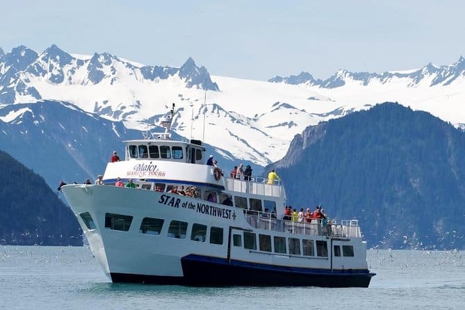Kenai Fjords Wildlife Cruise