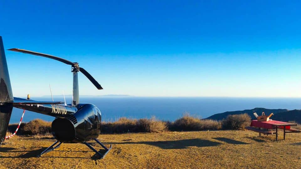 Los Angeles Romantic Helicopter Tour With Mountain Landing