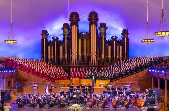 Tabernacle Choir At Temple Square Performance