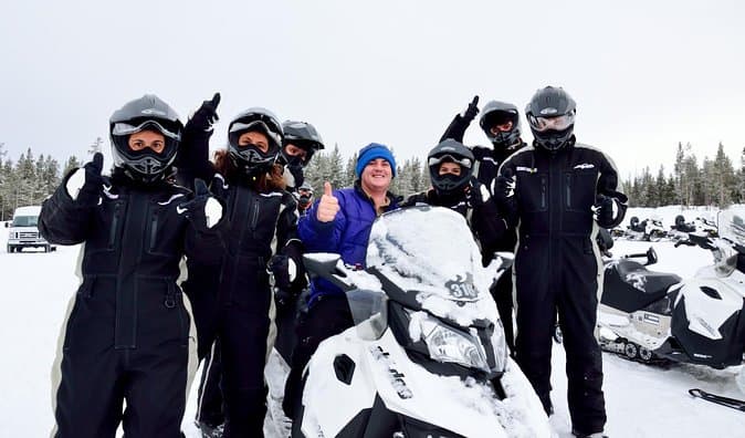 Yellowstone Old Faithful Full-day Snowmobile Tour