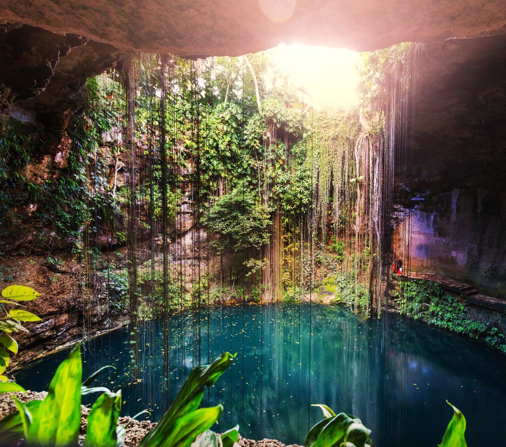 Ik-kil Cenote