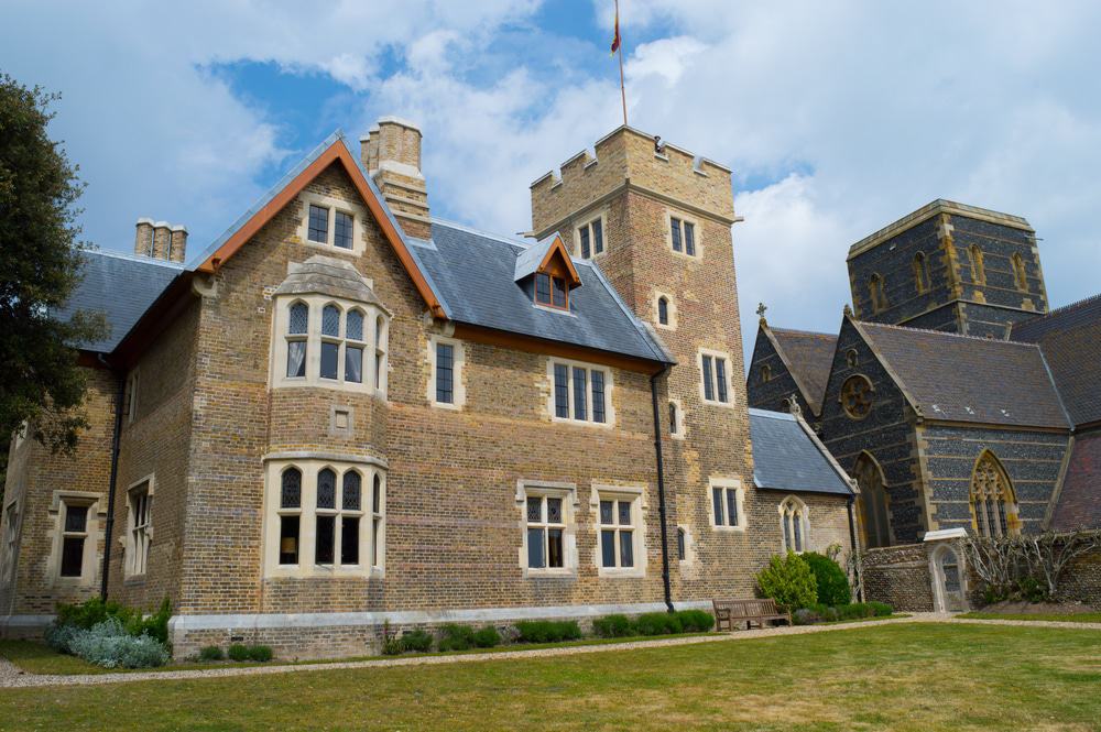  The Grange
