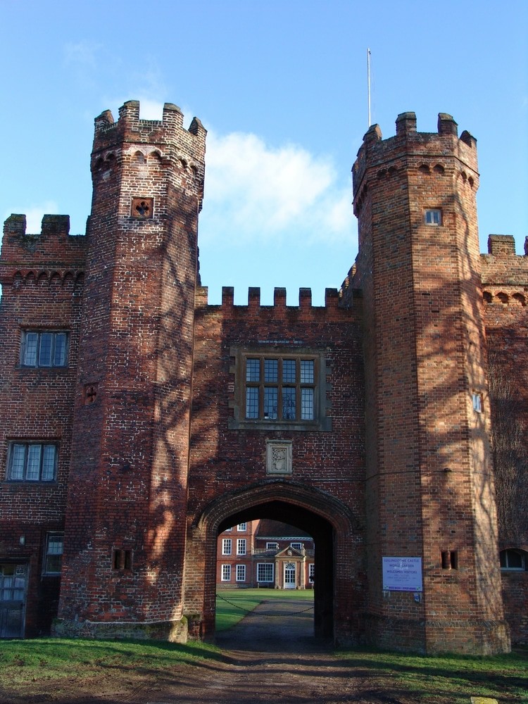 Lullingstone Castle