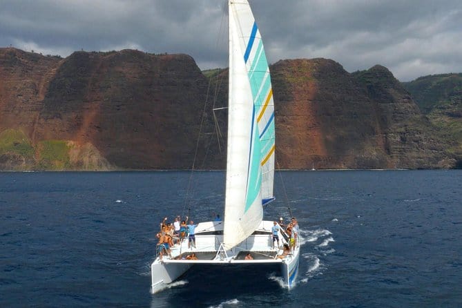 Leila Na Pali Sunset Dinner Sail