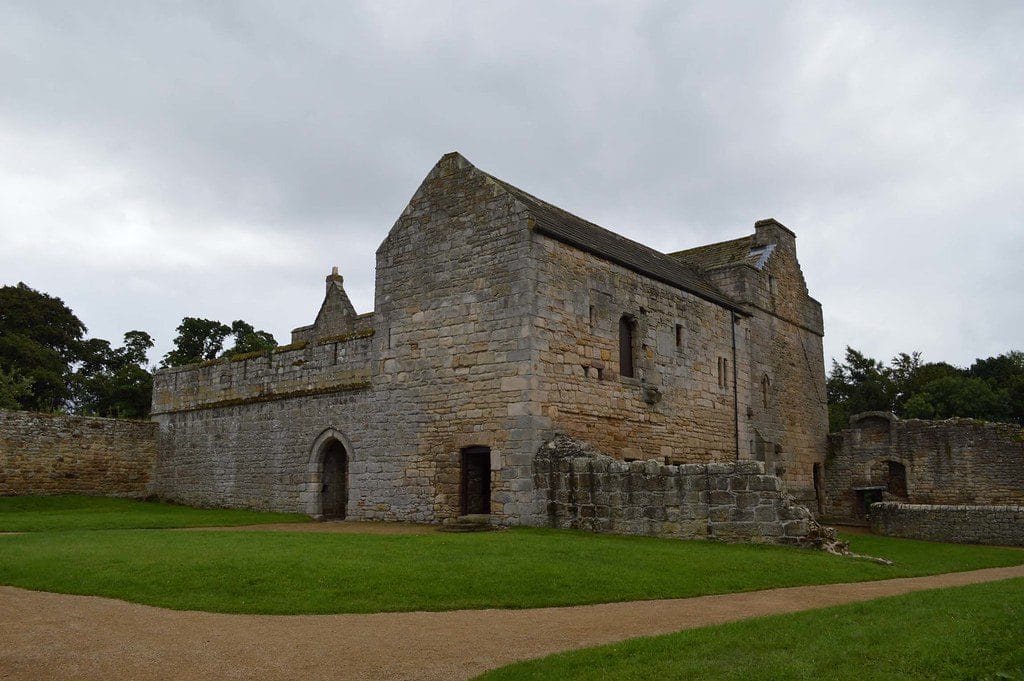  Aydon Castle
