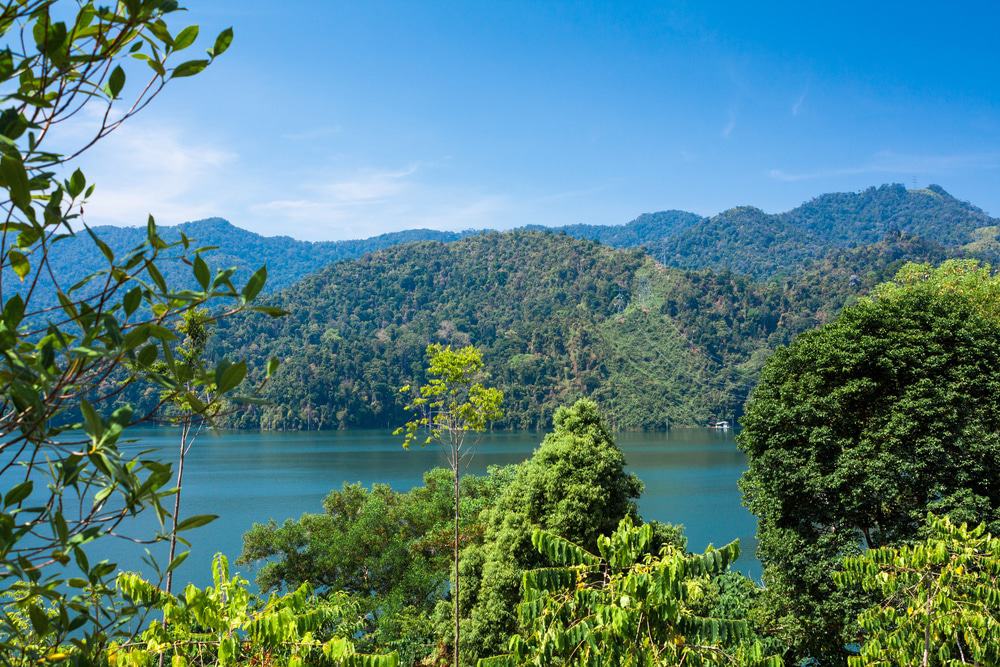 Lake Temenggor