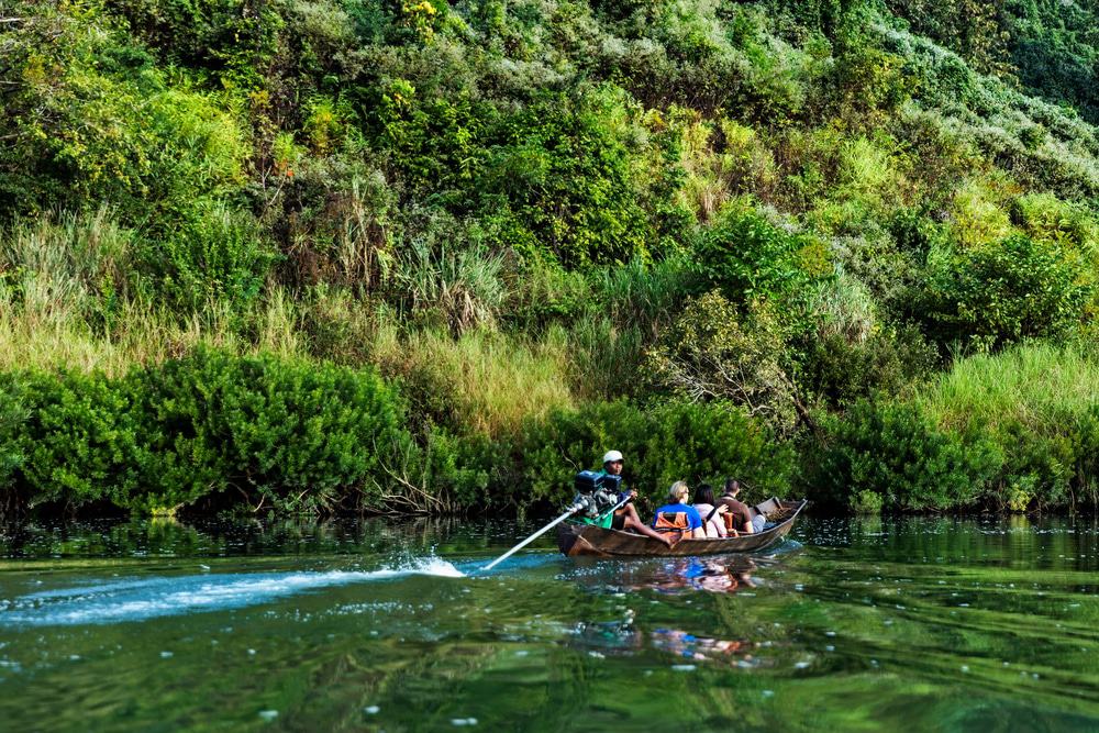Thandwe River Tourists