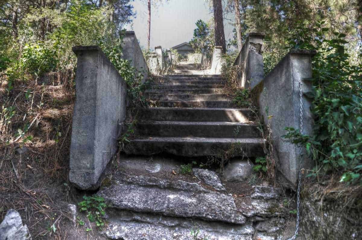 “1000 Steps” Of Greenwood Cemetery Spokane