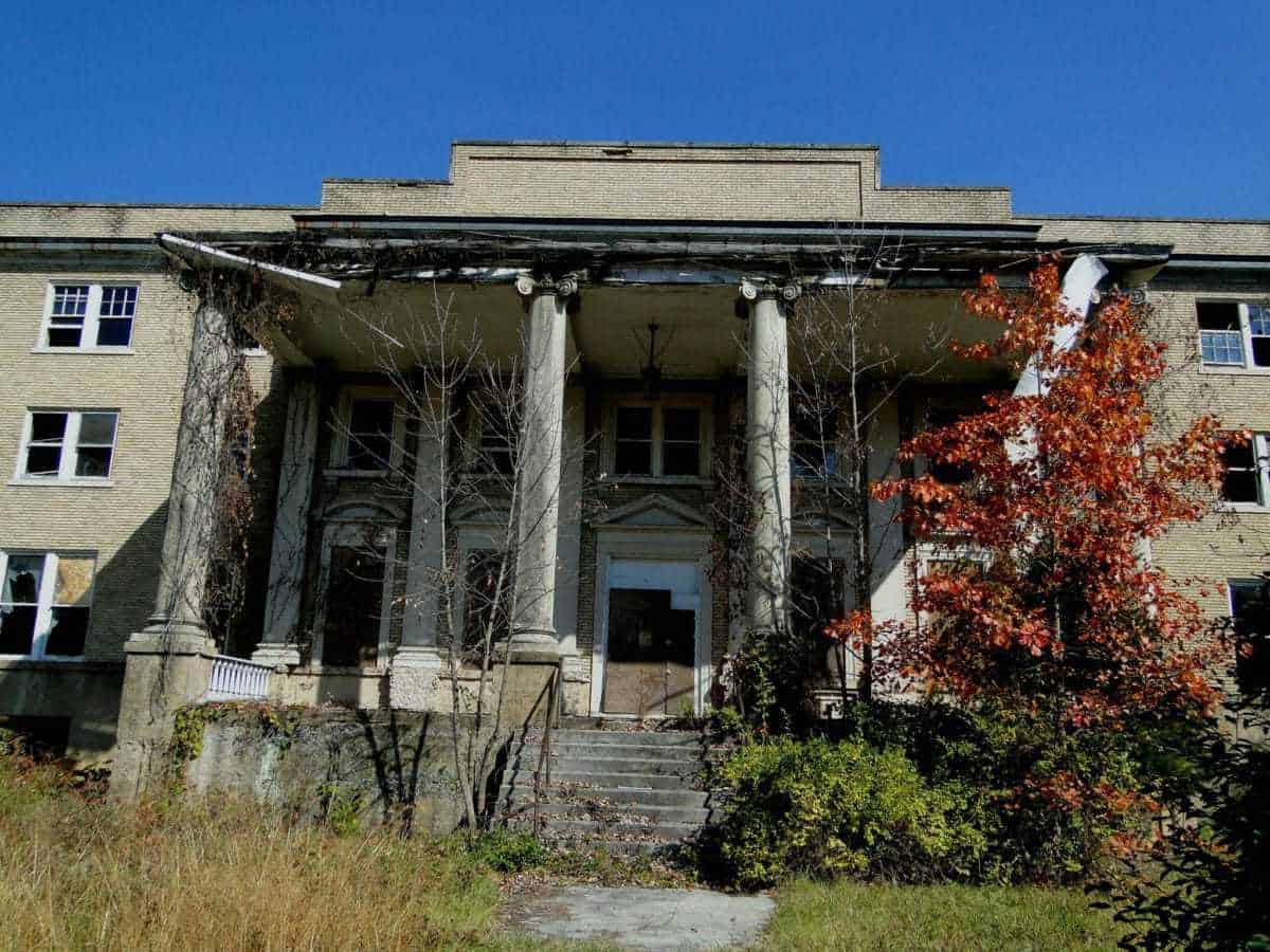 Alderson Academy, Alderson