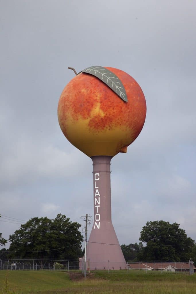 Big Peach Water Tower, Clanton