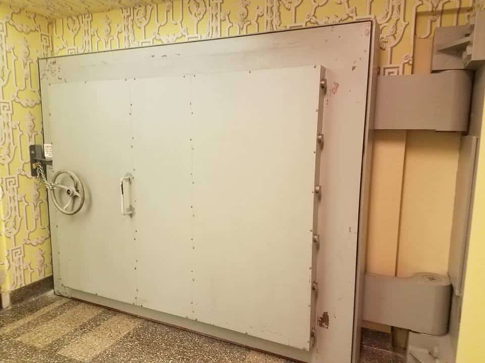 Congressional Fallout Shelter At The Greenbrier Resort, White Sulphur Springs