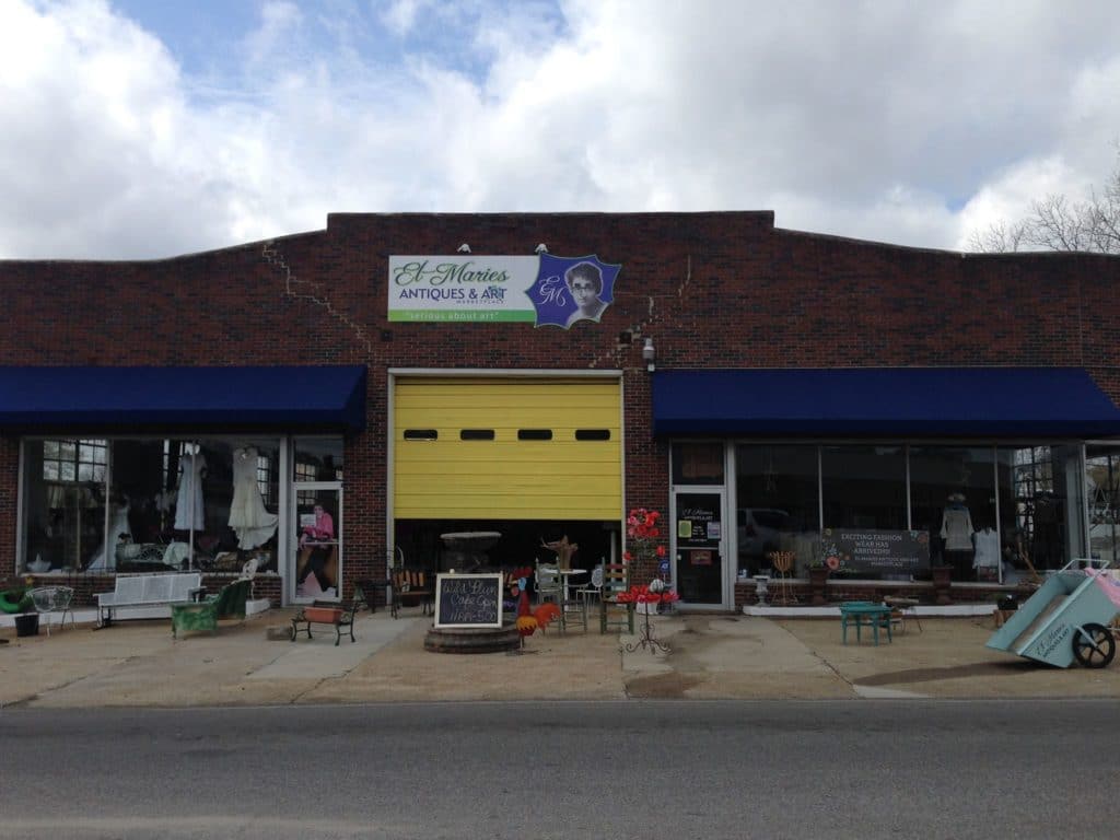 El-Marie’s Antique And Art Marketplace