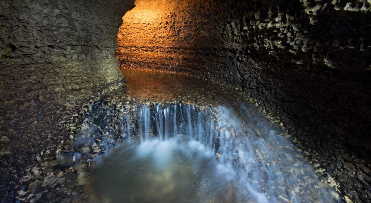 Niagara Cave Harmony