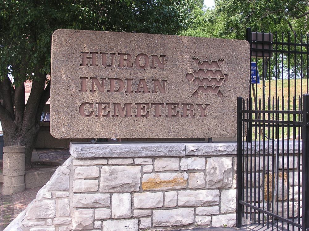 Huron Indian Cemetery, Kansas City