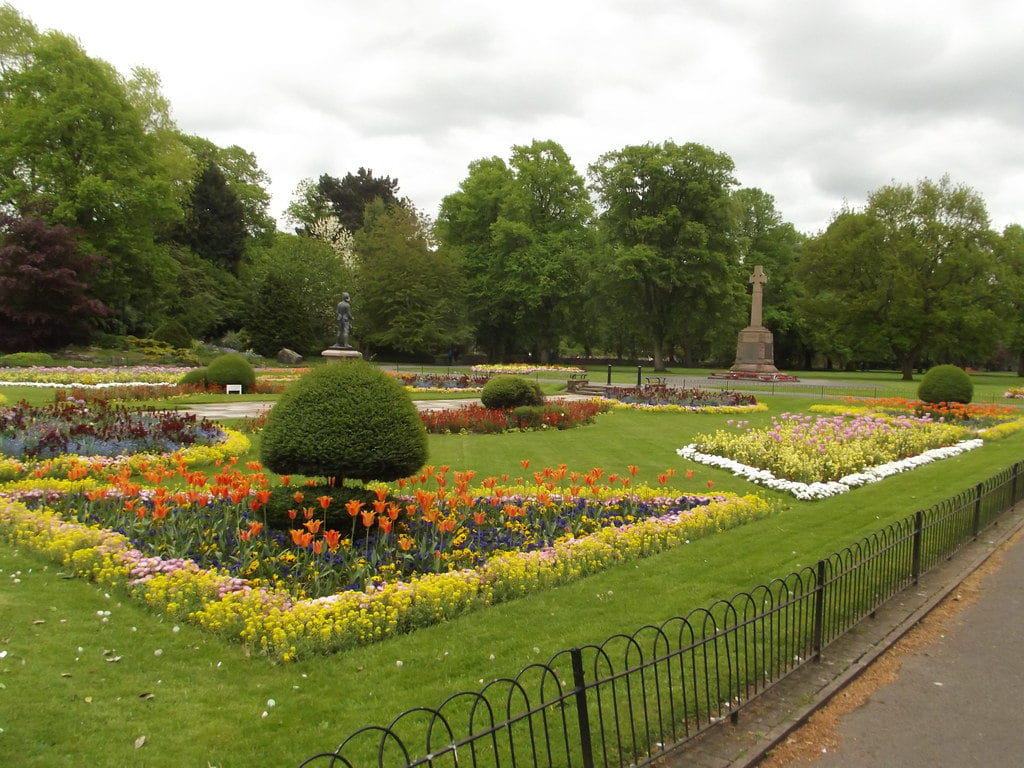  Riversley Park