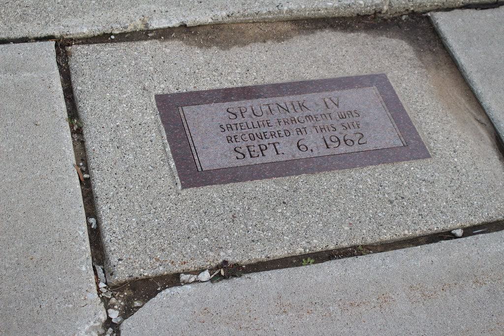 Sputnik Crash Site, Manitowoc