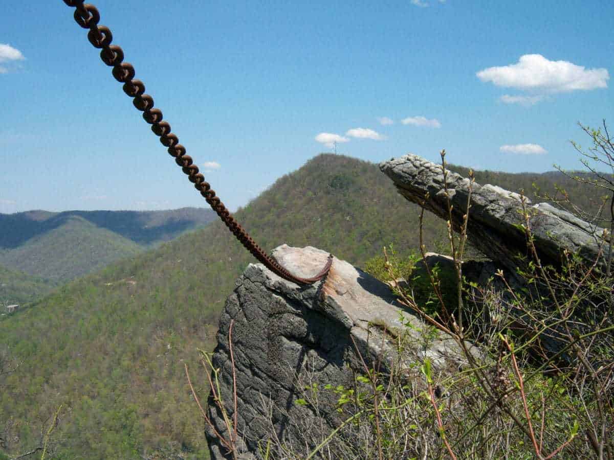 Chained Rock, Pineville