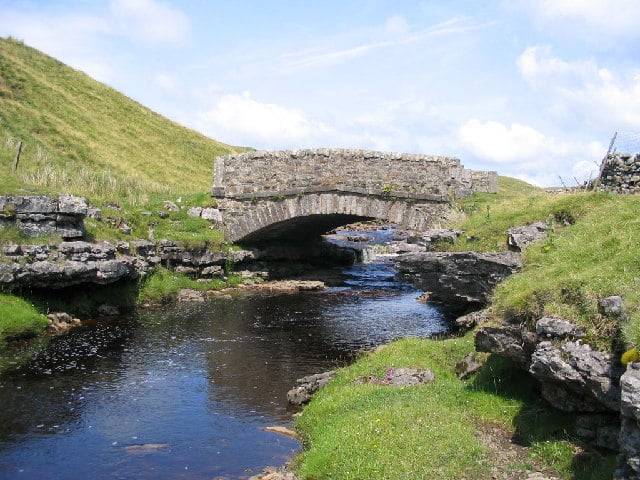 Ling Gill Bridge