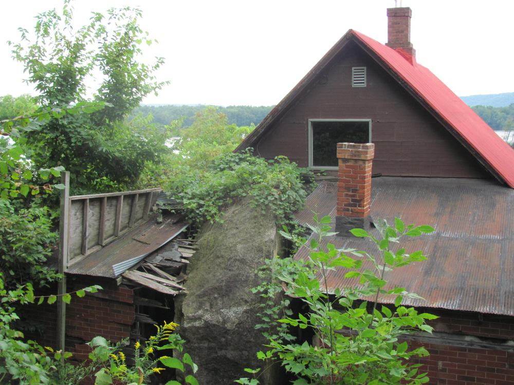 The Rock in the House, Fountain City