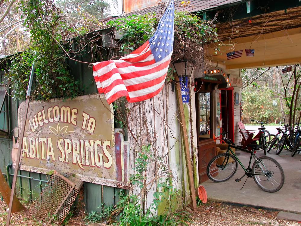 Abita Mystery House, Abita Springs