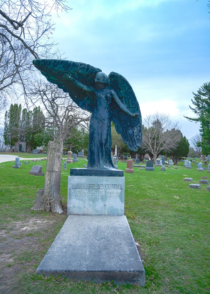 The Black Angel of Oakland Cemetery, Iowa City
