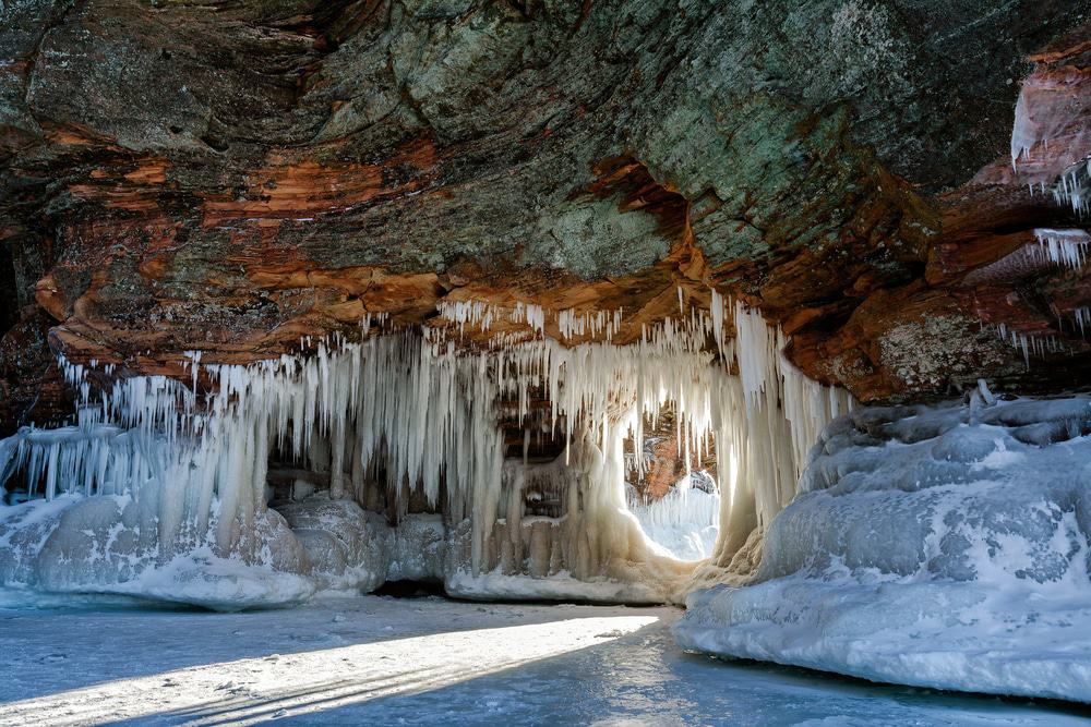 Apostle Island Sea Caves, La Pointe