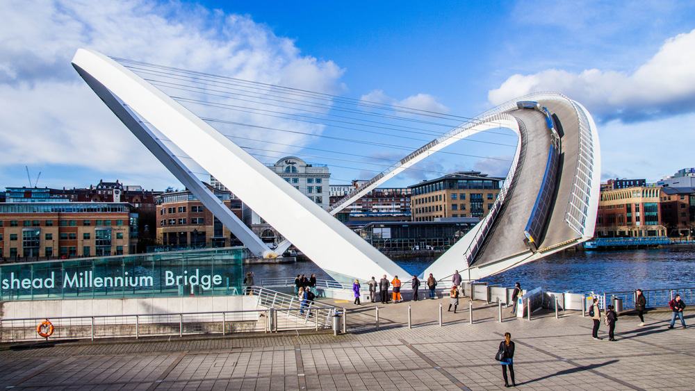 Gateshead Millennium Bridge
