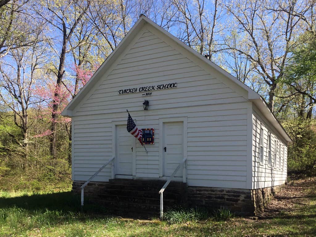 Turkey Creek Schoolhouse, Mountain View