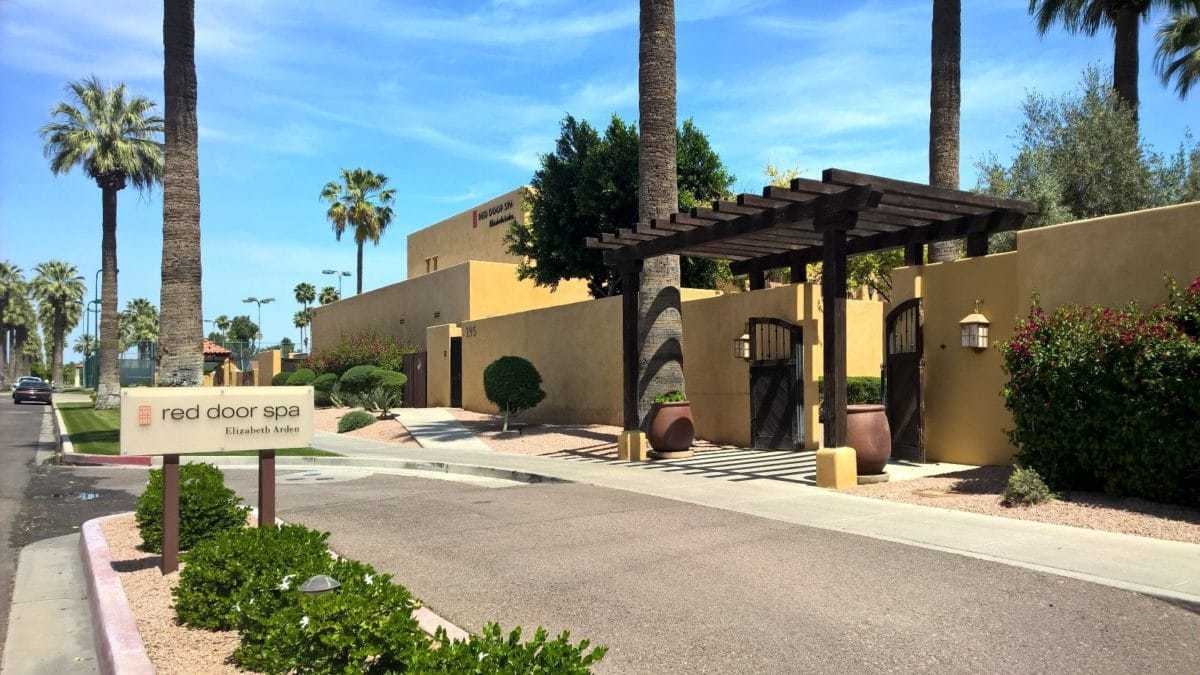 Elizabeth Arden Red Door Spa