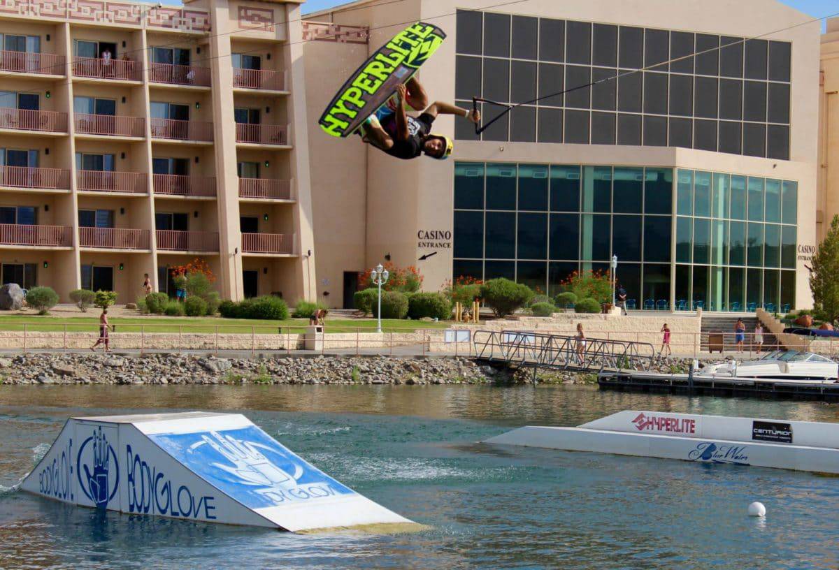 Wakeboard Island