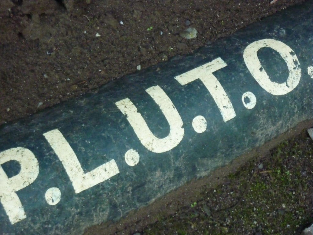 PLUTO - Pipeline Under the Ocean