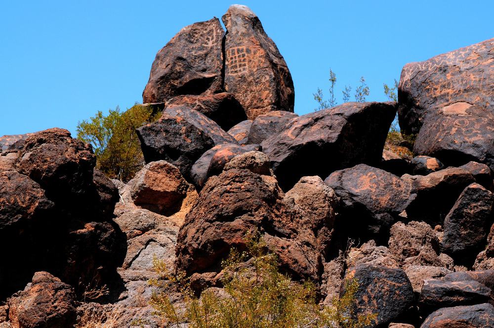 Pima Canyon Petroglyphs