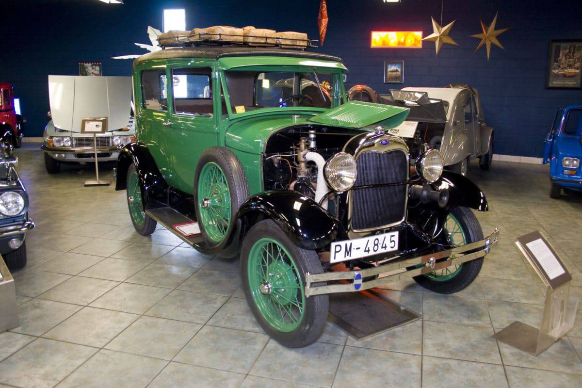 Tampa Bay Automobile Museum