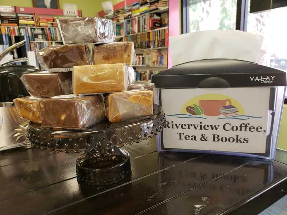 Riverview Coffee, Tea And Books