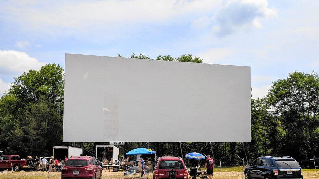 Mansfield Drive-In Theatre