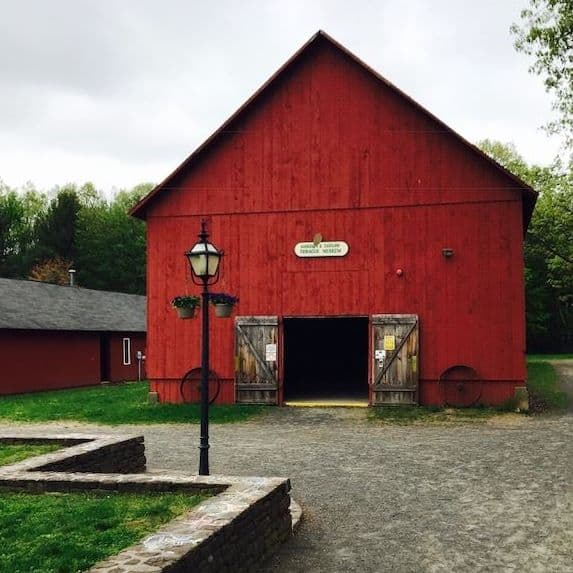 Connecticut Valley Tobacco Museum