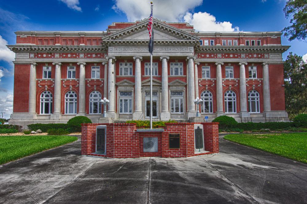De Soto County Courthouse