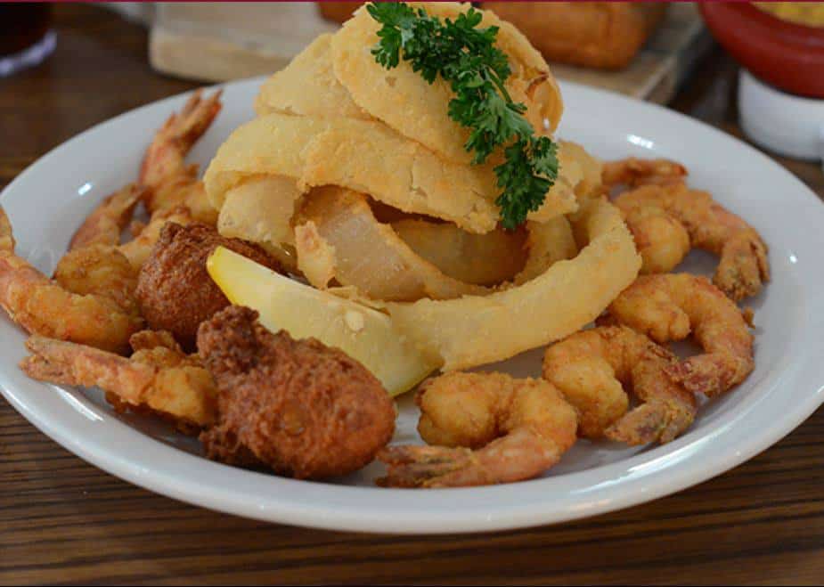 The Dixie Grill, Live Oak