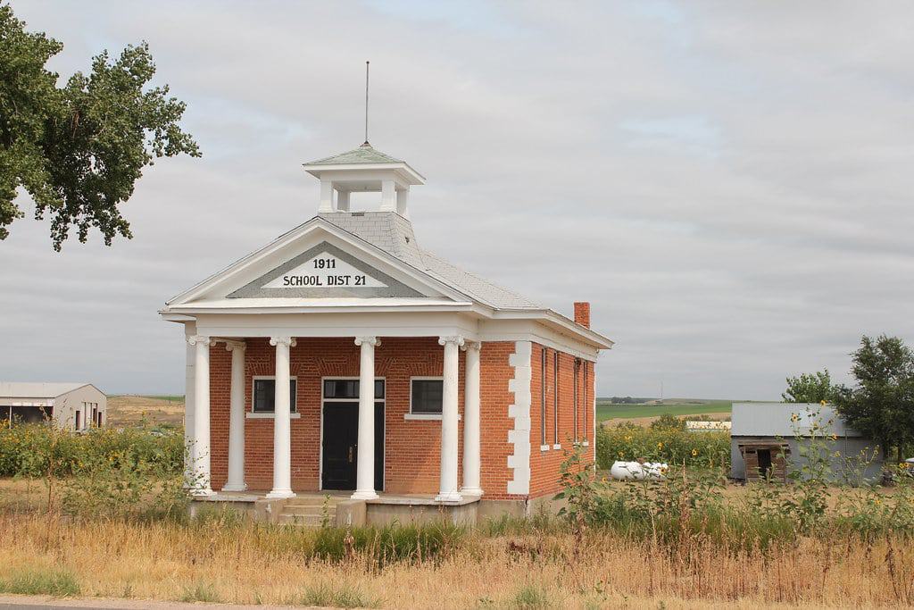 Daniels School, Milliken