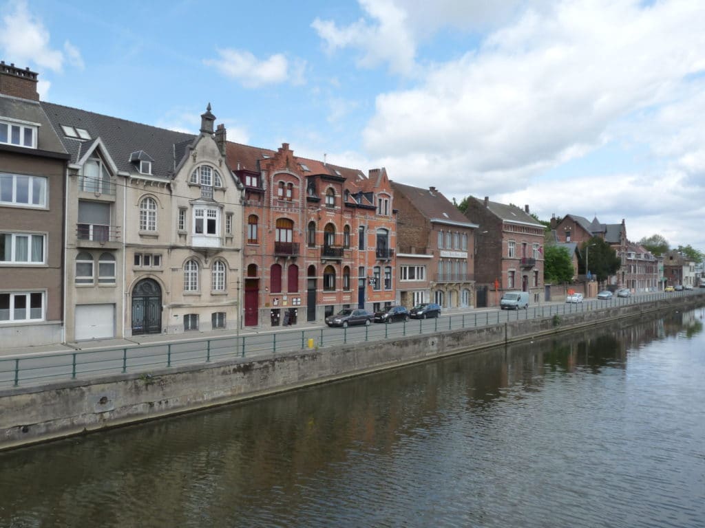 Brussels–Charleroi Canal.