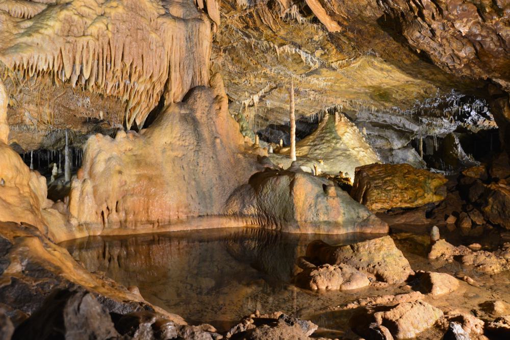 Caves of Hotton