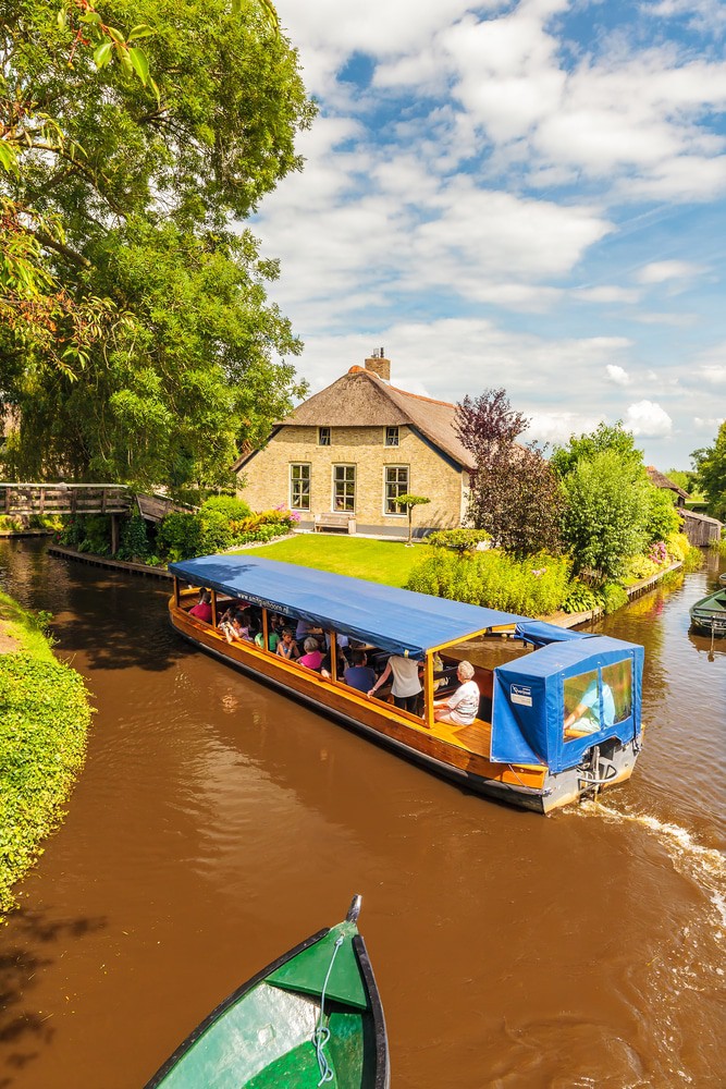 Canal Cruise